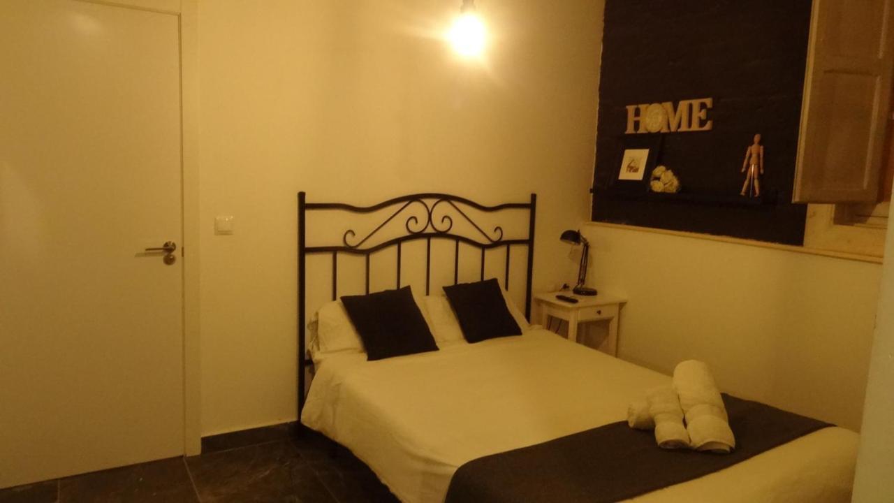 Cozy Rooms 12 Valenza Esterno foto
